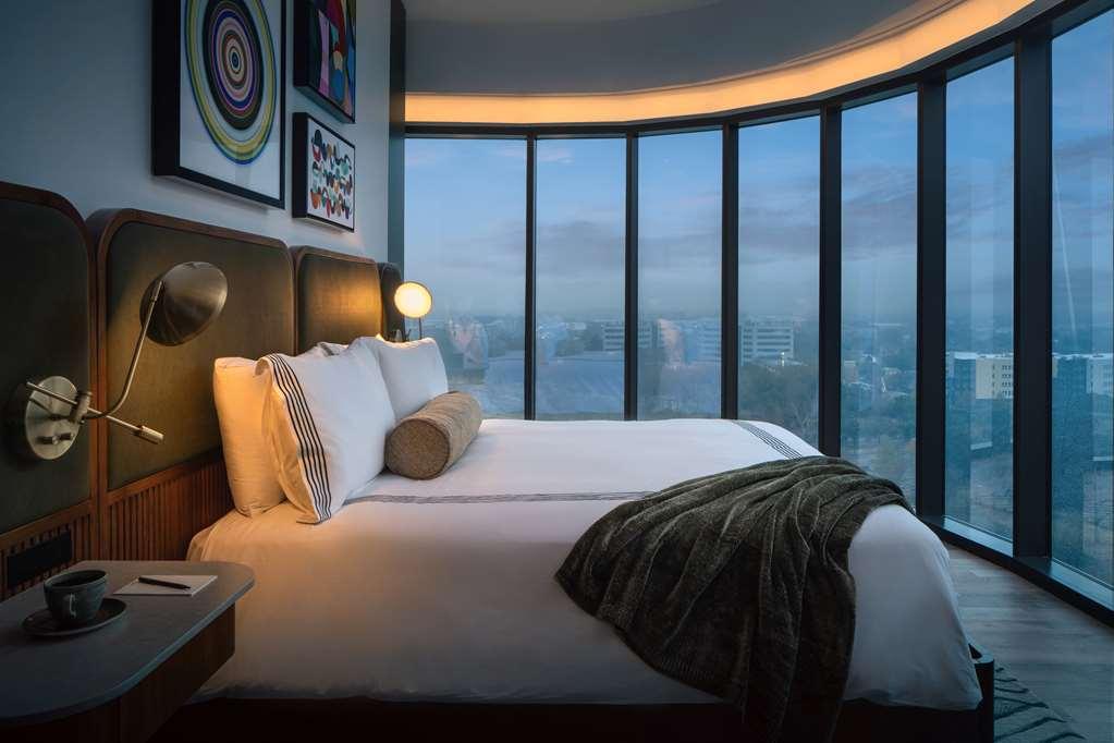 Thompson Houston, By Hyatt Hotel Kamer foto