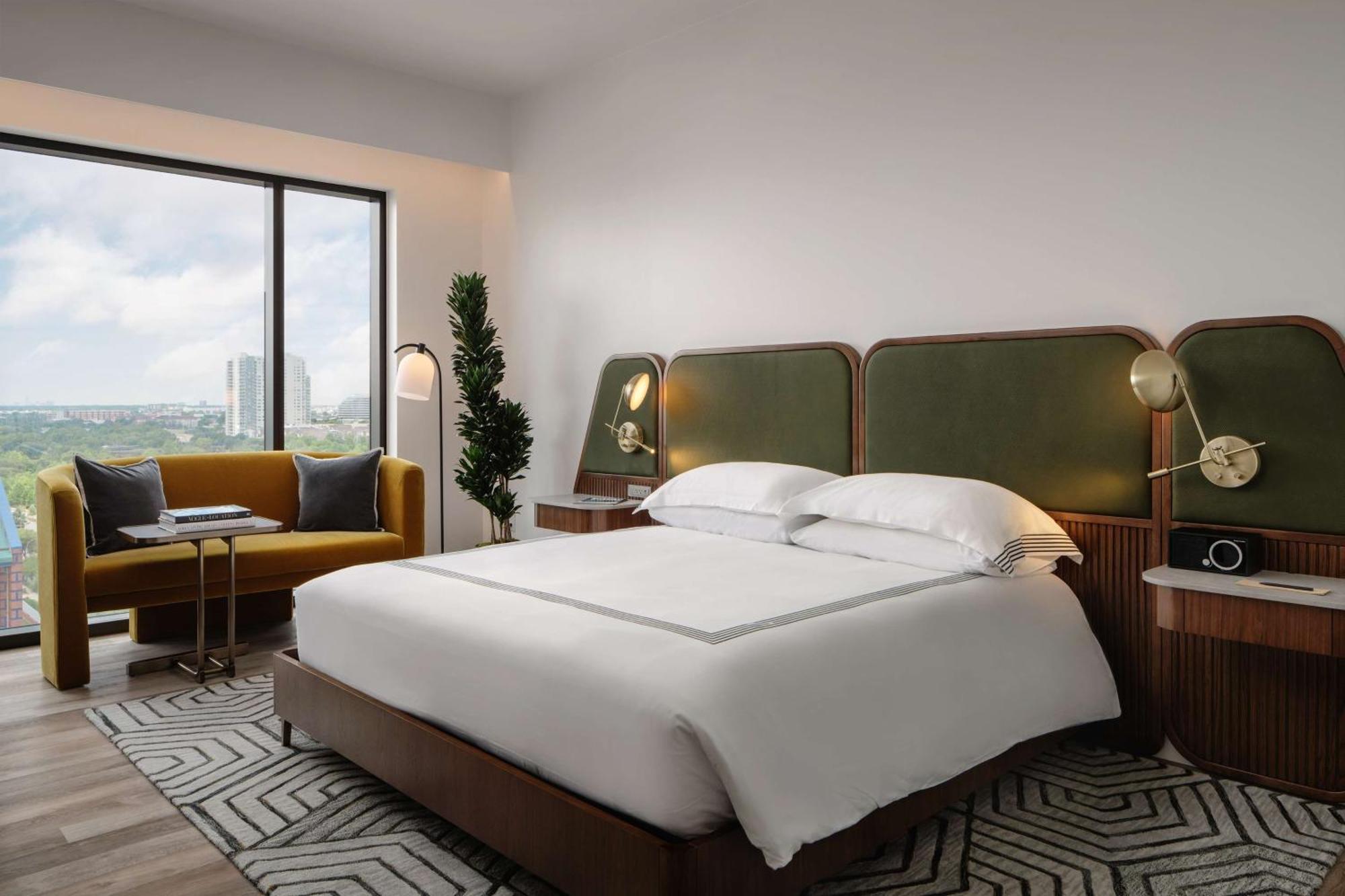 Thompson Houston, By Hyatt Hotel Buitenkant foto