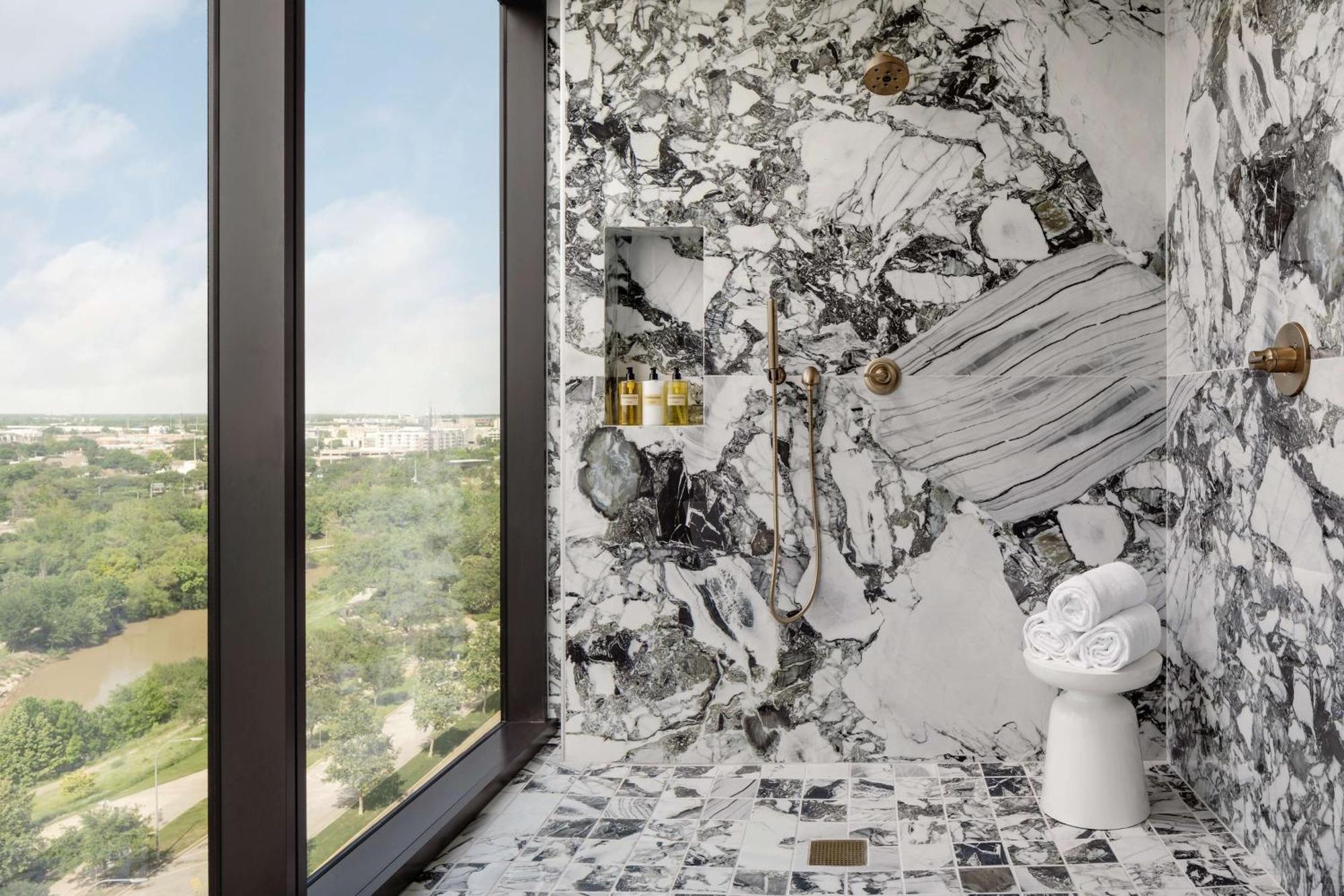 Thompson Houston, By Hyatt Hotel Buitenkant foto