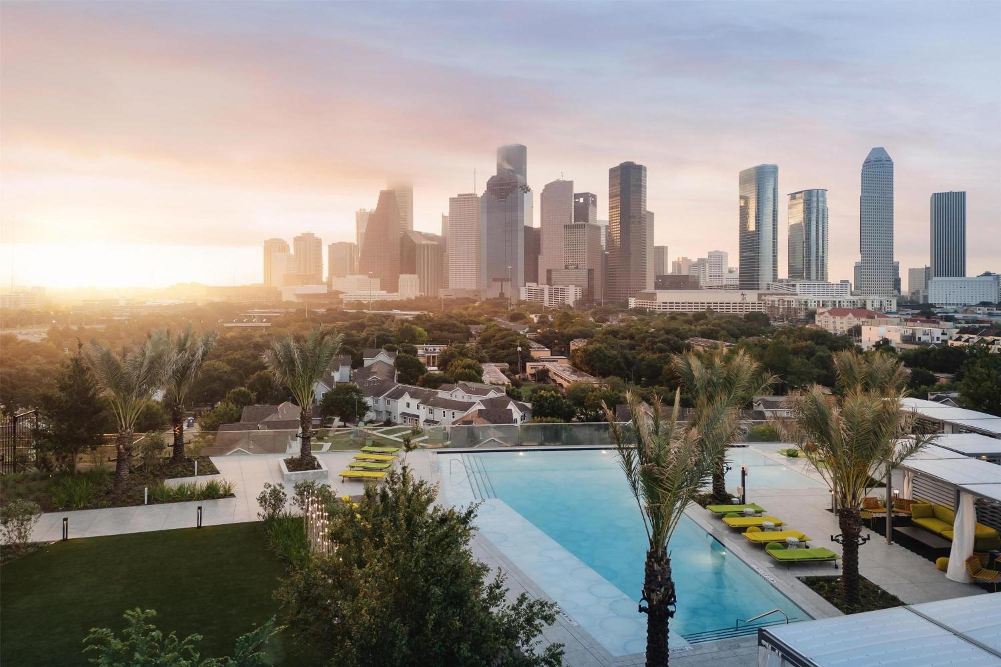 Thompson Houston, By Hyatt Hotel Buitenkant foto